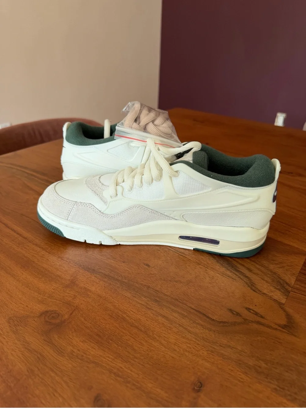 NWT Air Jordan 4 RM men’s 8